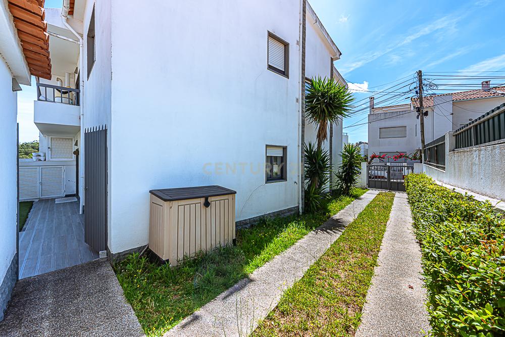 Moradia Geminada T4 com Escritório Independente | Quinta do Chiado - Image 24