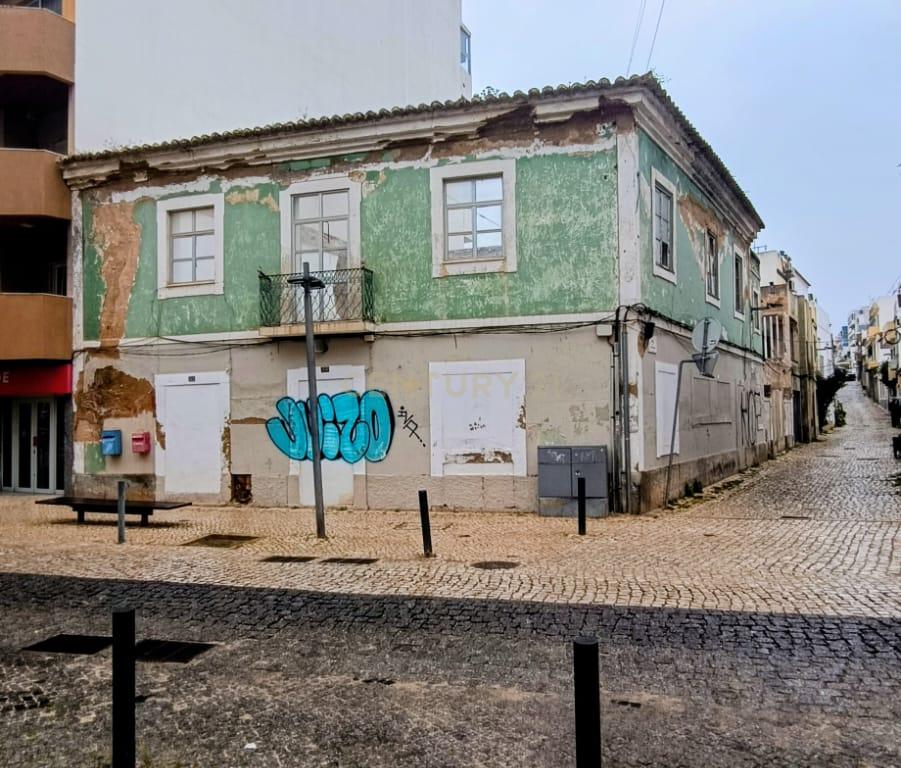 Reabilitação Conjunta de Dois Prédios - Centro de Portimão - Image 5