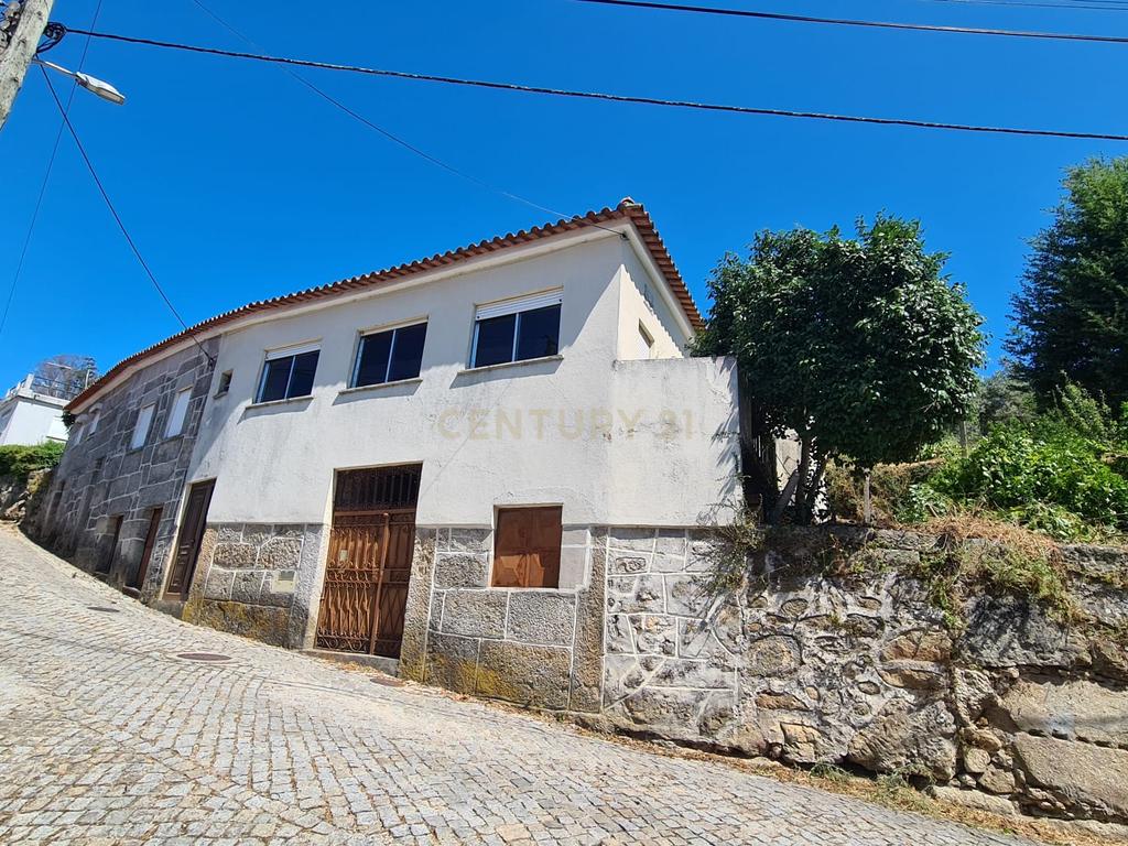 PRONTO PARA INVESTIMENTO! TERRENO COM CASA DE ALDEIA PARA ALTERAÇÃO E AMPLIAÇÃO EM HOTEL RURAL COM UM ESPAÇO DE RESTAURAÇÃO, COMERCIO E BEM-ESTAR . - Image 13