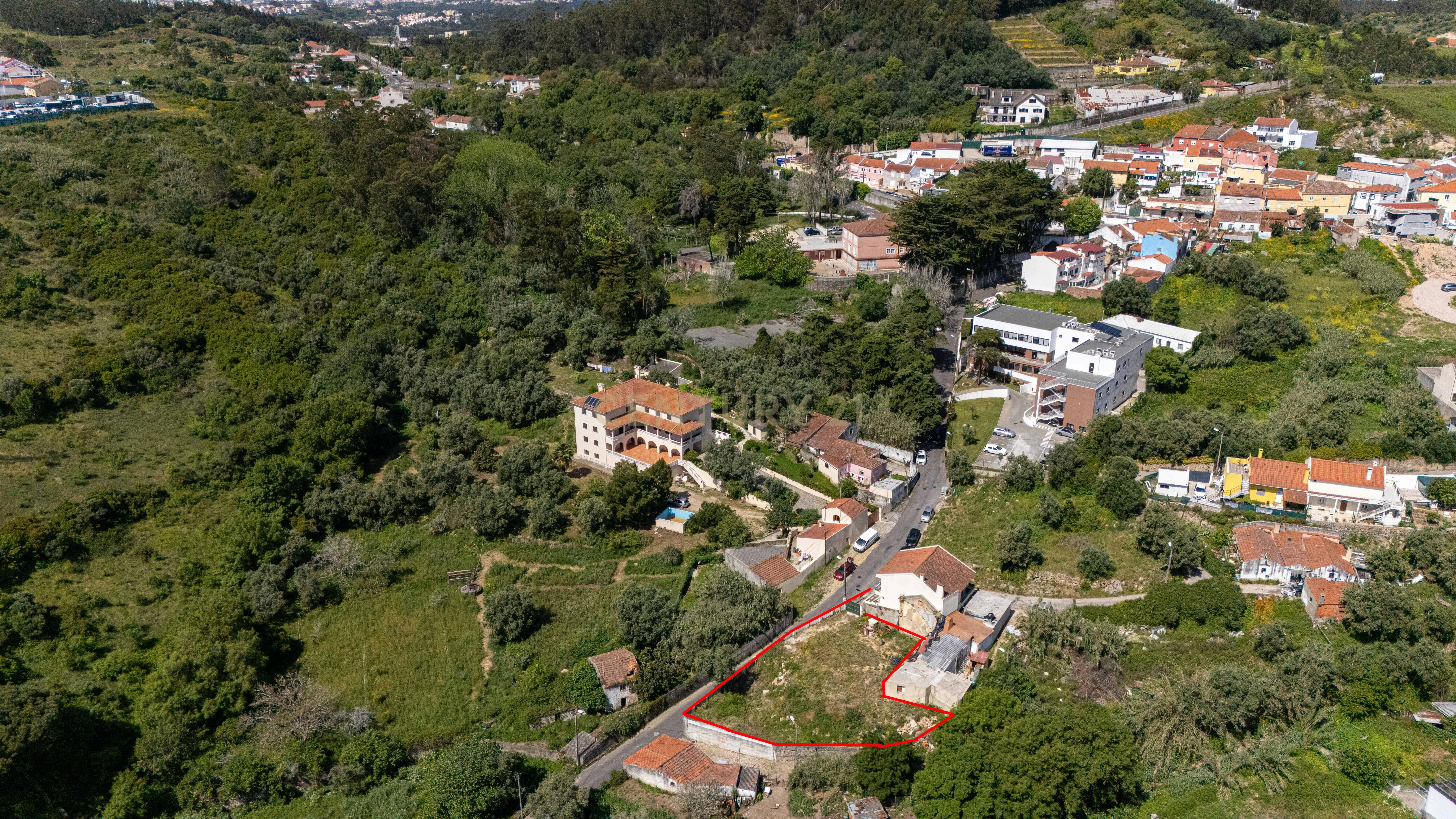 Terreno Urbano em A- da Beja- Amadora, Oportunidade Única por 140.000€ - Image 26