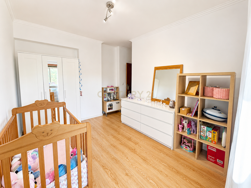 Apartamento T3 em São Marcos Pronto Habitar - Image 18