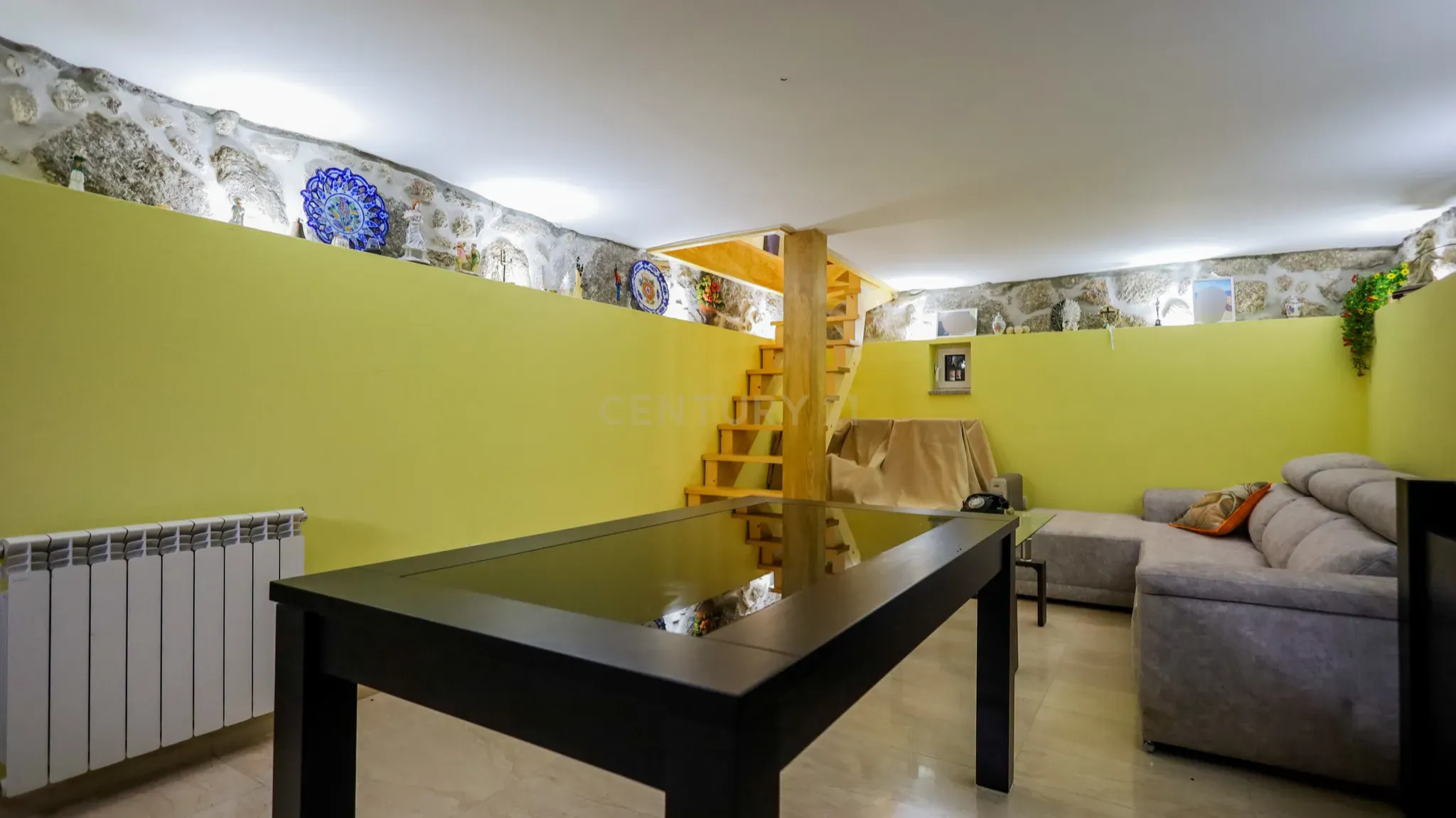 Fotografia 7 de Moradia Renovada em Aboim da Nóbrega Gondomar e Vila Verde, Braga