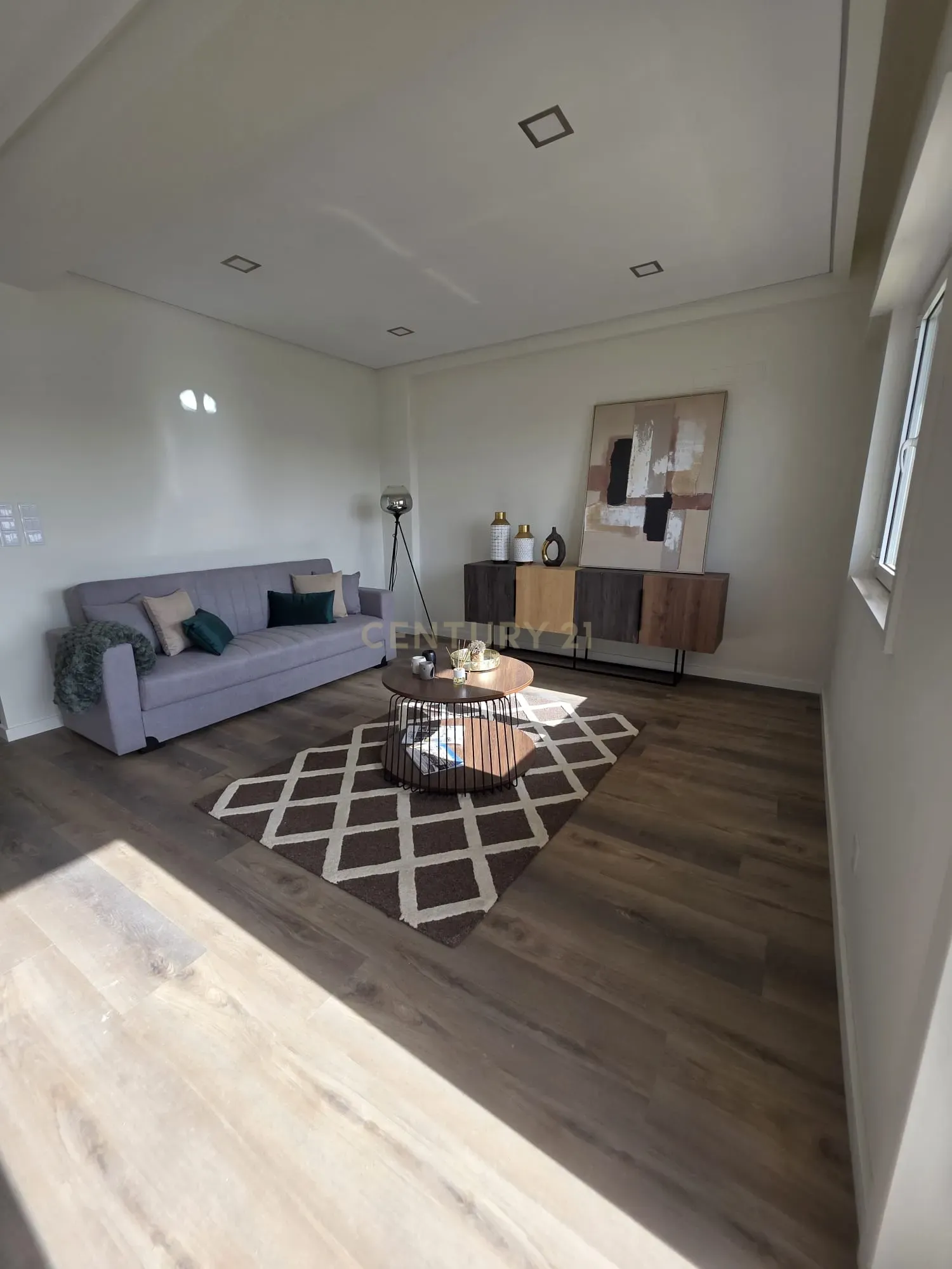Fotografia 6 de Apartamento T3 Novo em Benfica | varanda aberta | suite | 2 elevadores e 2 Anos de Garantia