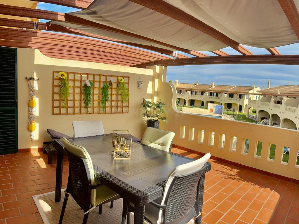Apartamento com Vista Piscina em Condomínio Privado – VILAMAR (Porches, Algarve) - Image 2