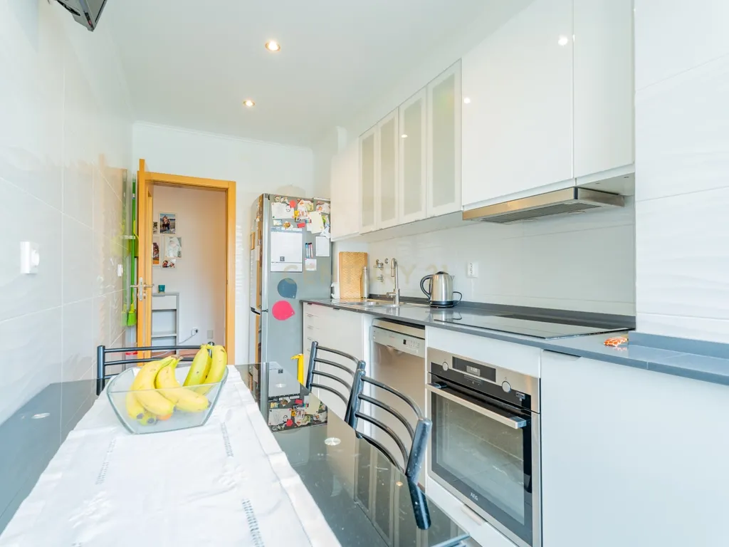 Apartamento T3 - Oeiras - Image 13