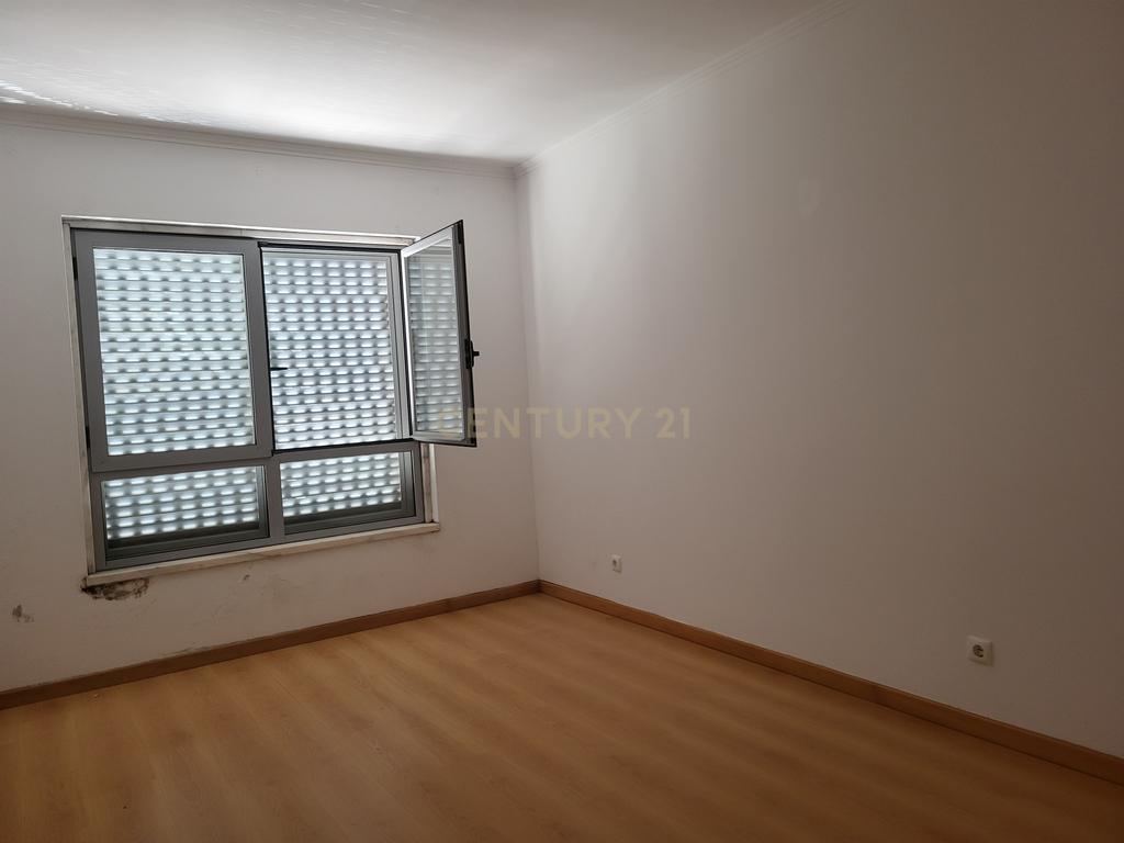 Apartamento T1 Vila Franca de Xira  - Image 5