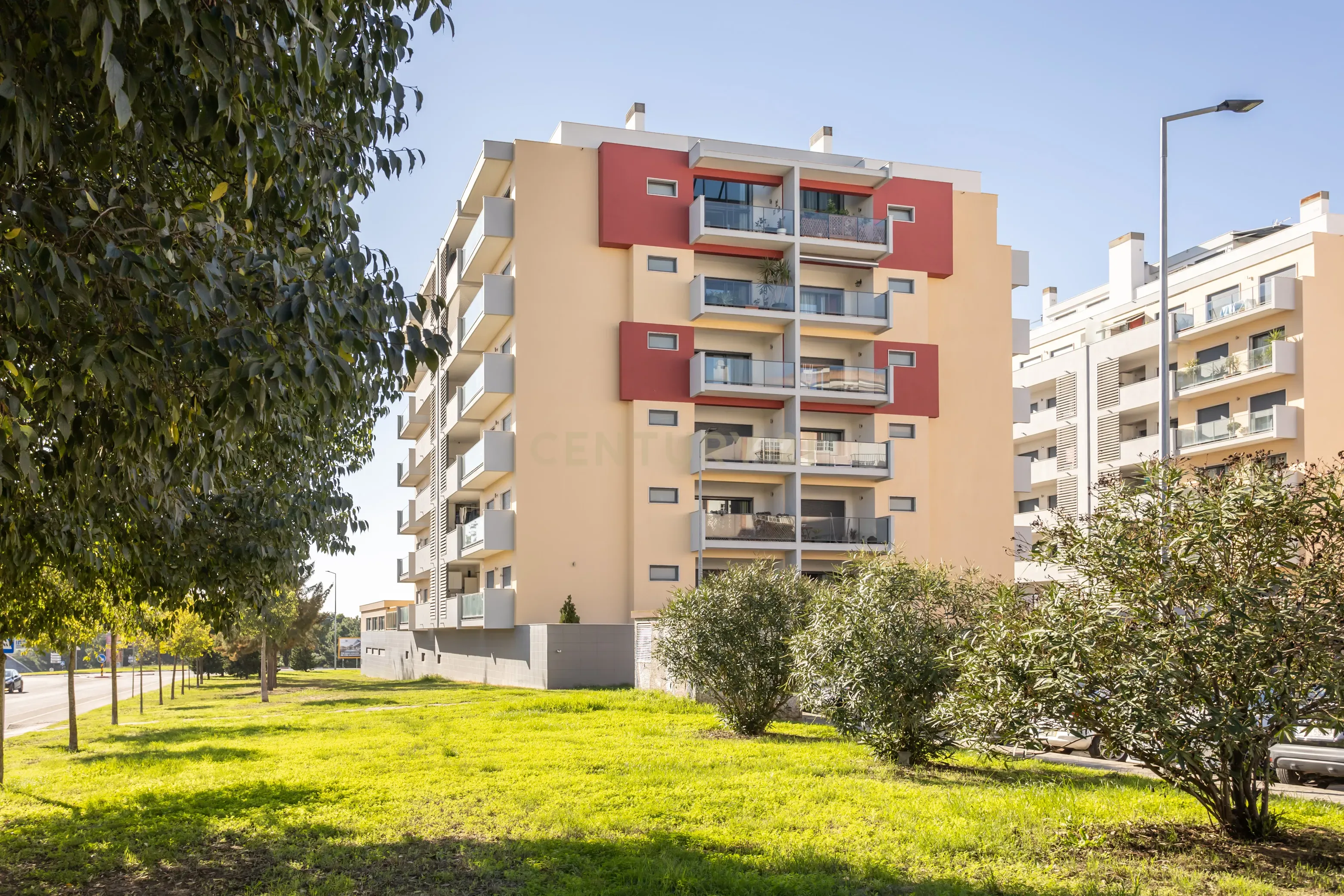 Apartamento Premium T3 Terraços d'Amora - Image 8