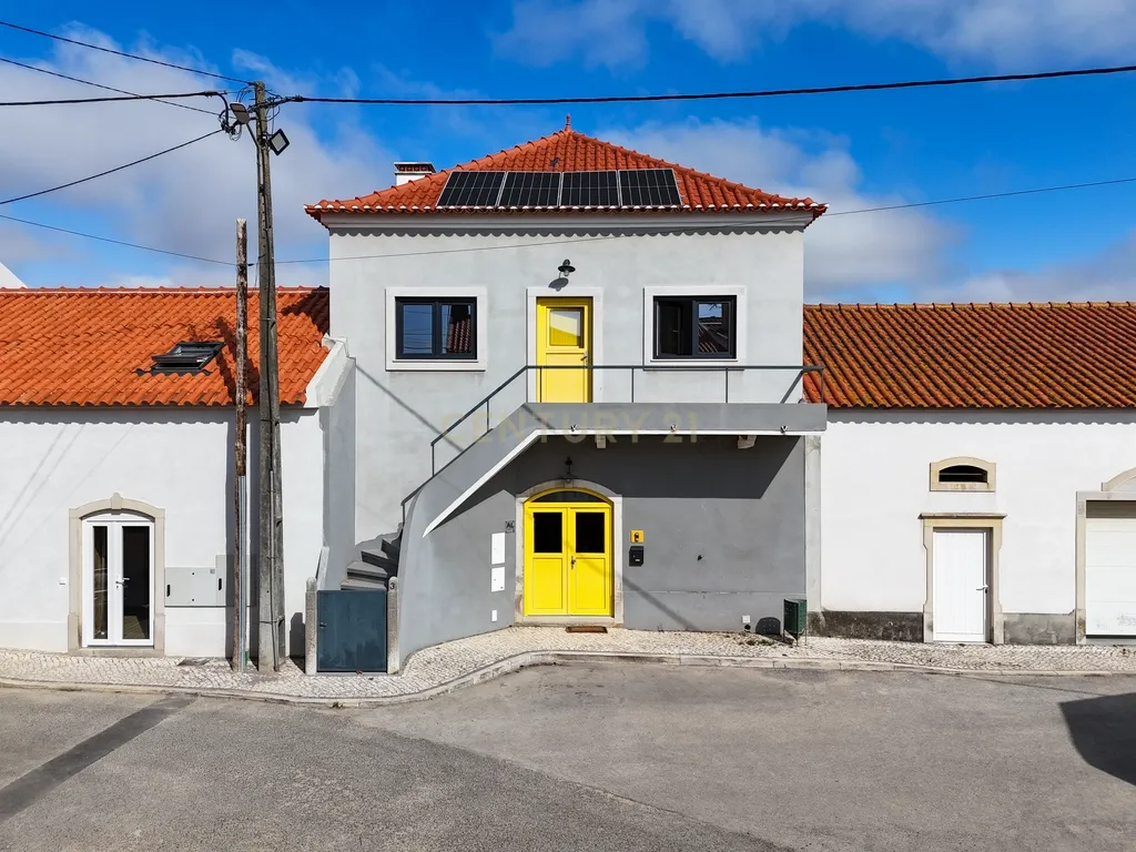 Moradia T4 +1 com piscina totalmente remodelada com painéis solares na Lourinhã ( São Bartolomeu dos Galegos) - Image 33