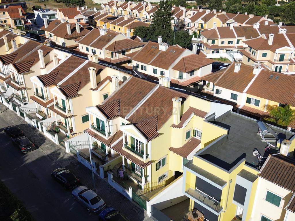 🏡 Moradia T3 em Bacelos de Gaio – Conforto, Espaço e Qualidade de Vida no Seixal - Image 39