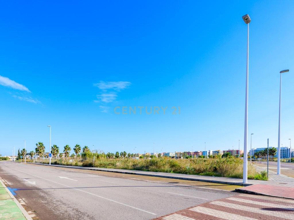 Terreno com Vista Mar e Projeto Aprovado em Castelló - Image 4
