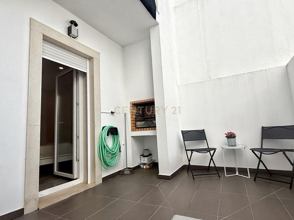 Apartamento Novo T1 com logradouro no Montijo  - Image 10