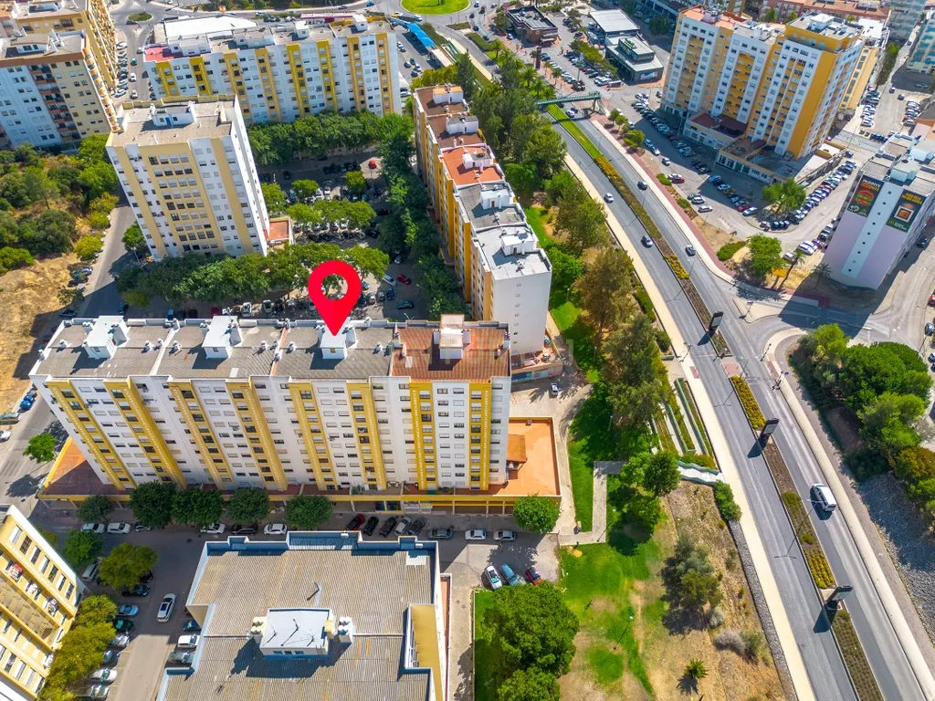 Apartamento T3 em Setúbal - Image 48