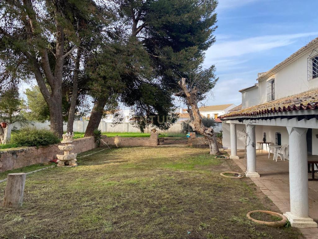🏡 Encanto andaluz no coração da região: Casa histórica em Humilladero (Málaga) - Image 40