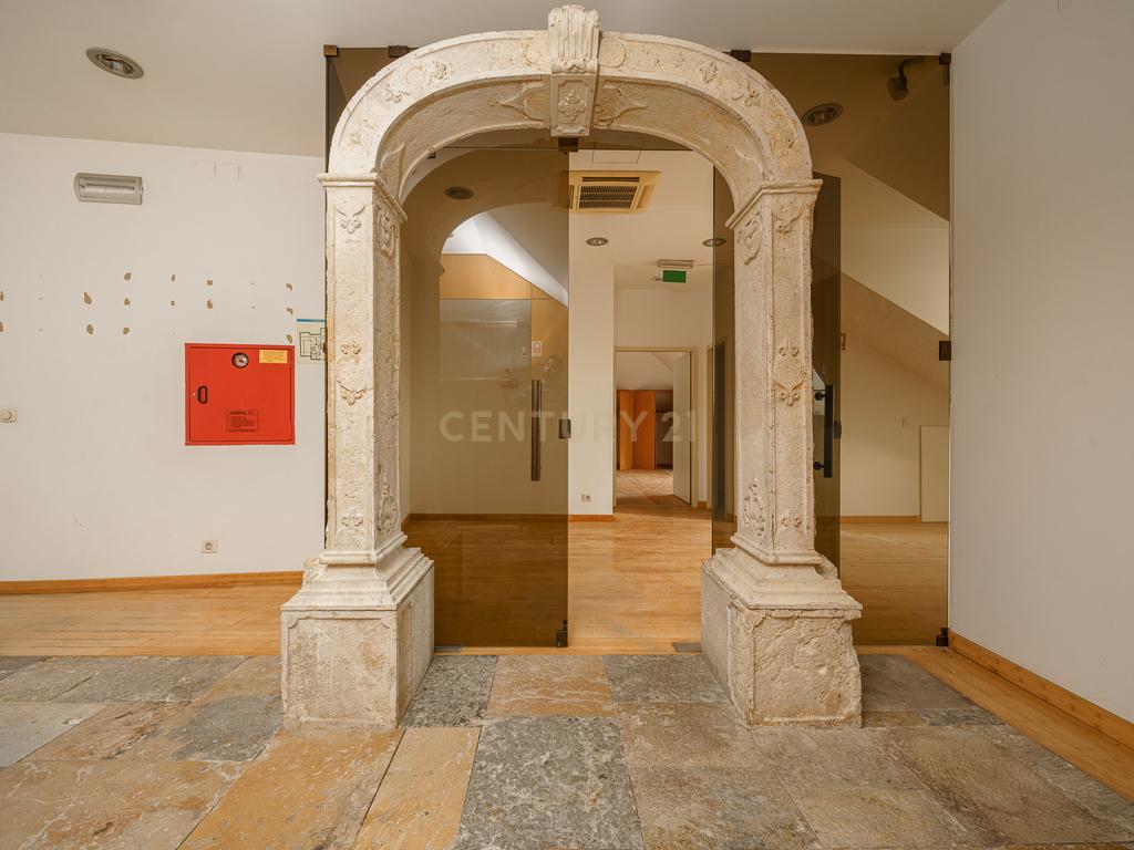 Palacete Chatillon – Um Ícone no Coração de Setúbal - Image 41
