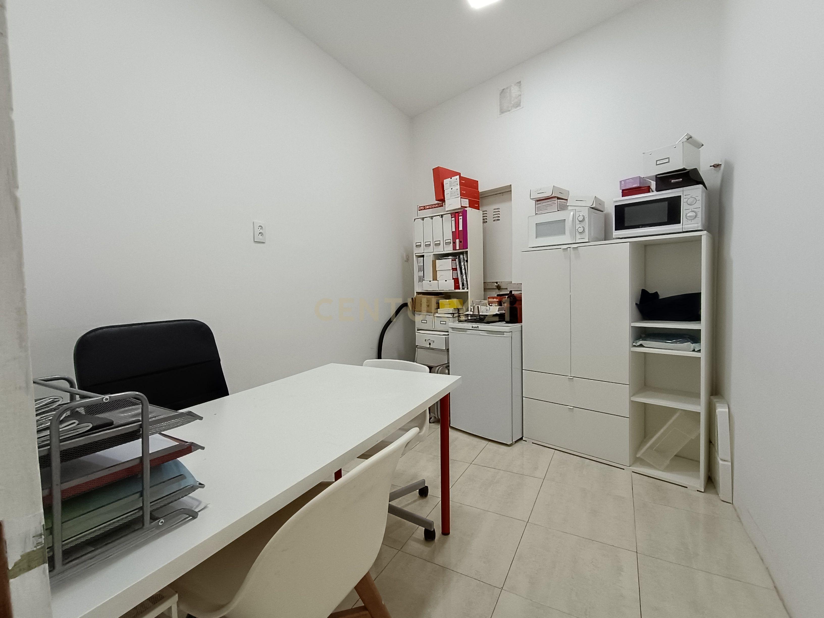 Clínica Dentária para trespasse em São Domingos de Rana, Cascais - Image 10