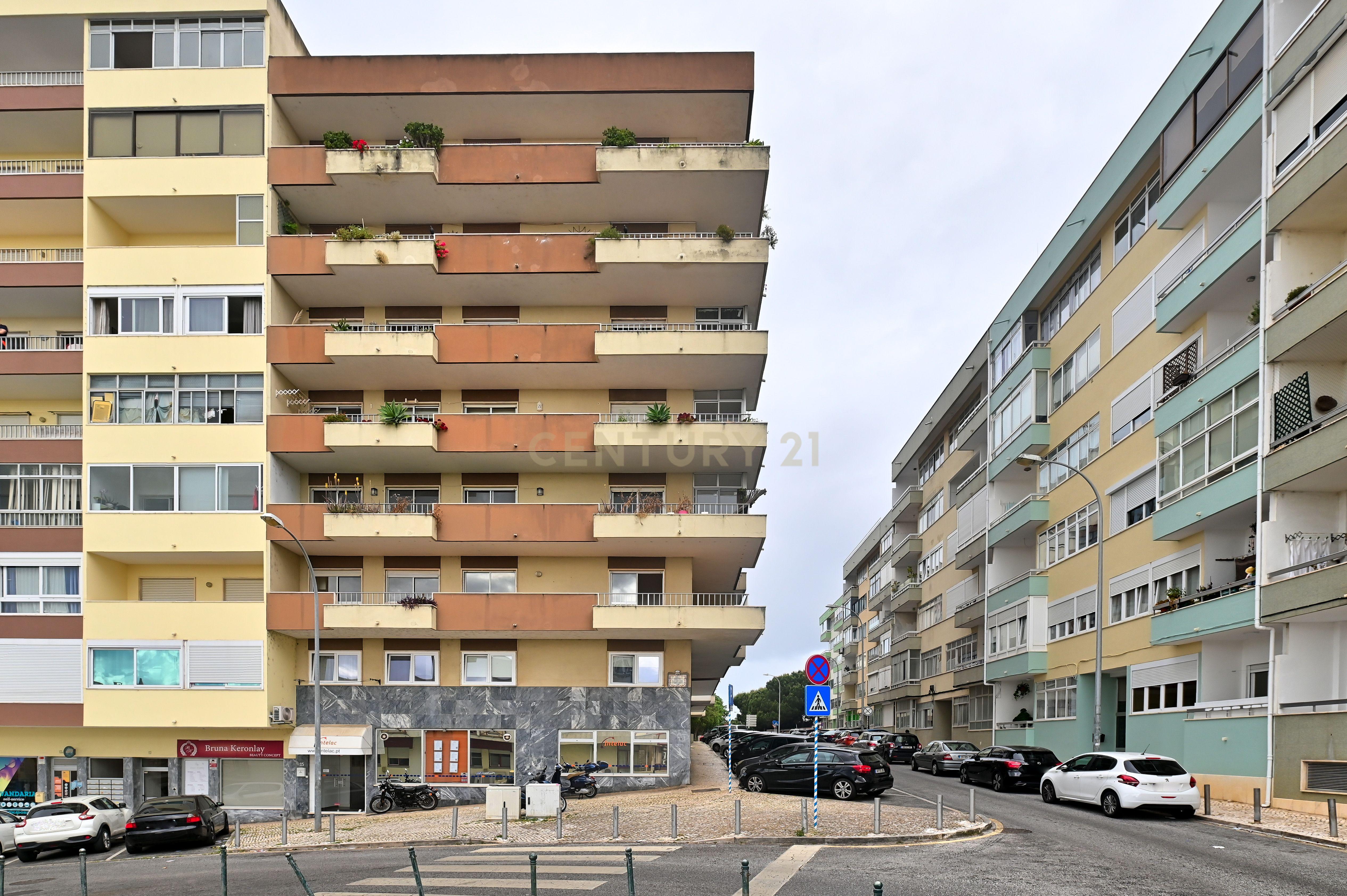 Fotografia 2 de Apartamento T2 para venda com vista para o Rio em Oeiras