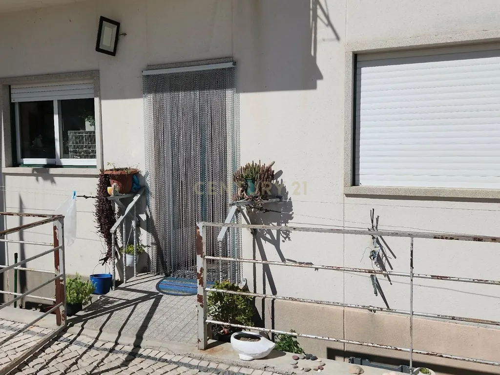 T4 em Alcains| Espaço, Localização e Funcionalidade - Image 8