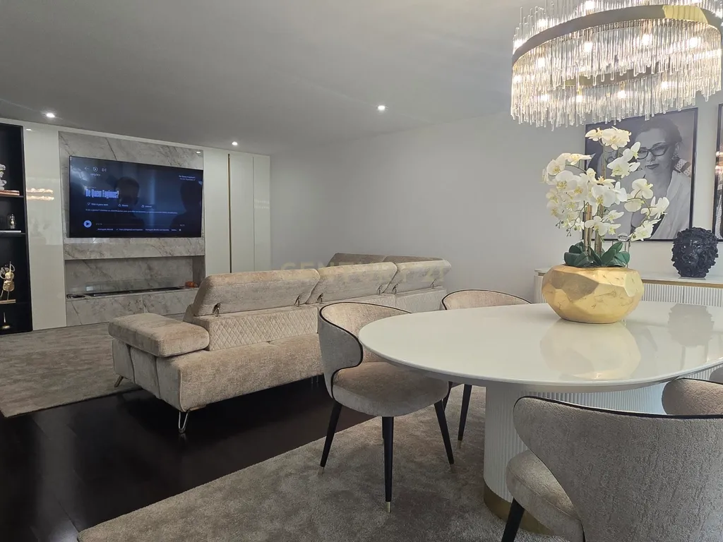 Luxuosa Apartamento Localizado T3 Fão Condomínio Fechado - Image 1