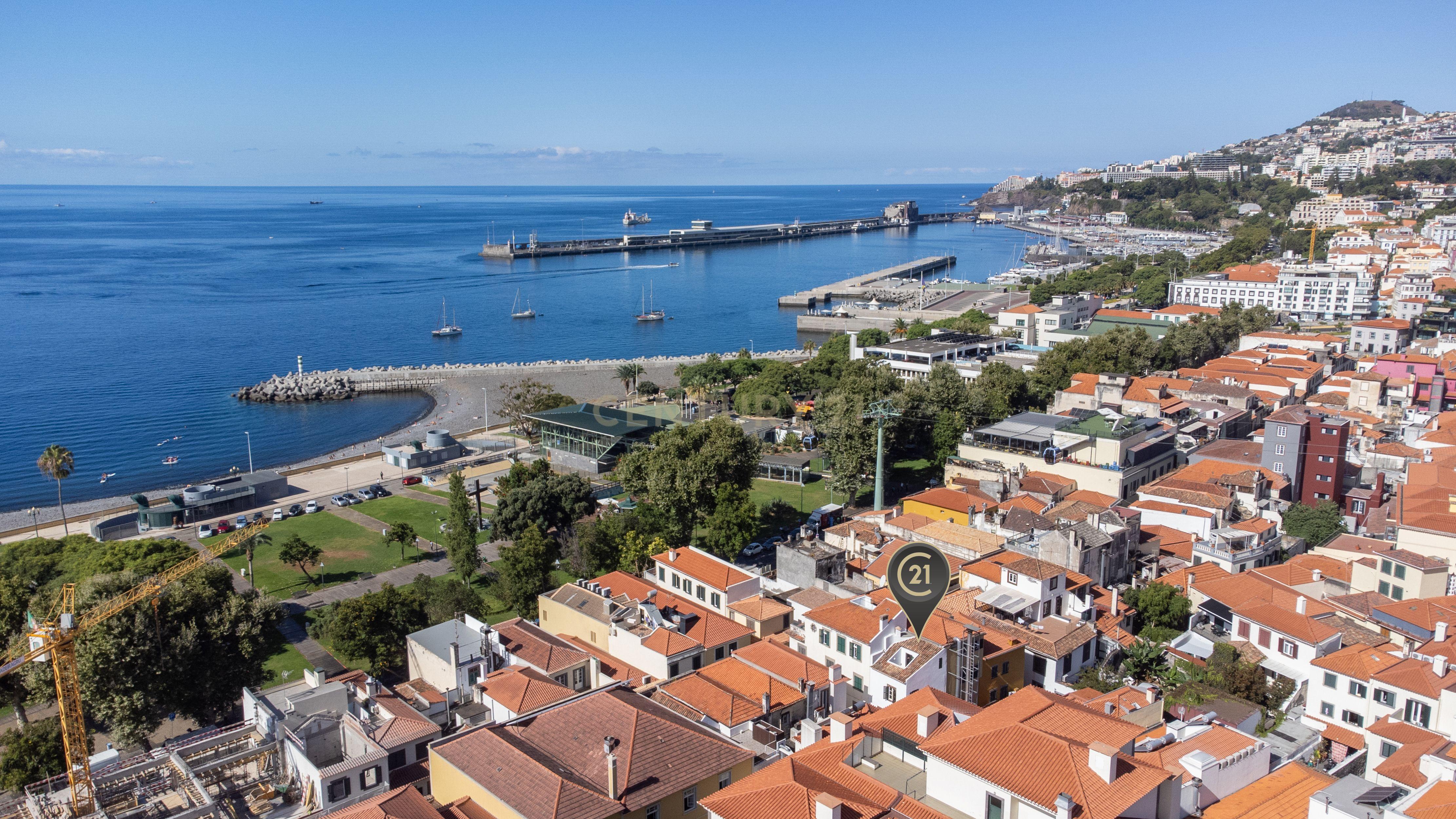Fotografia 3 de Prédio na Zona Velha do Funchal – Oportunidade de Investimento
