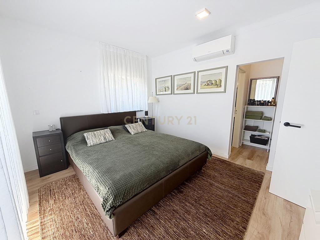 Moradia isolada com amplo terreno de 1.350 m², junto a Alcobaça - Image 57