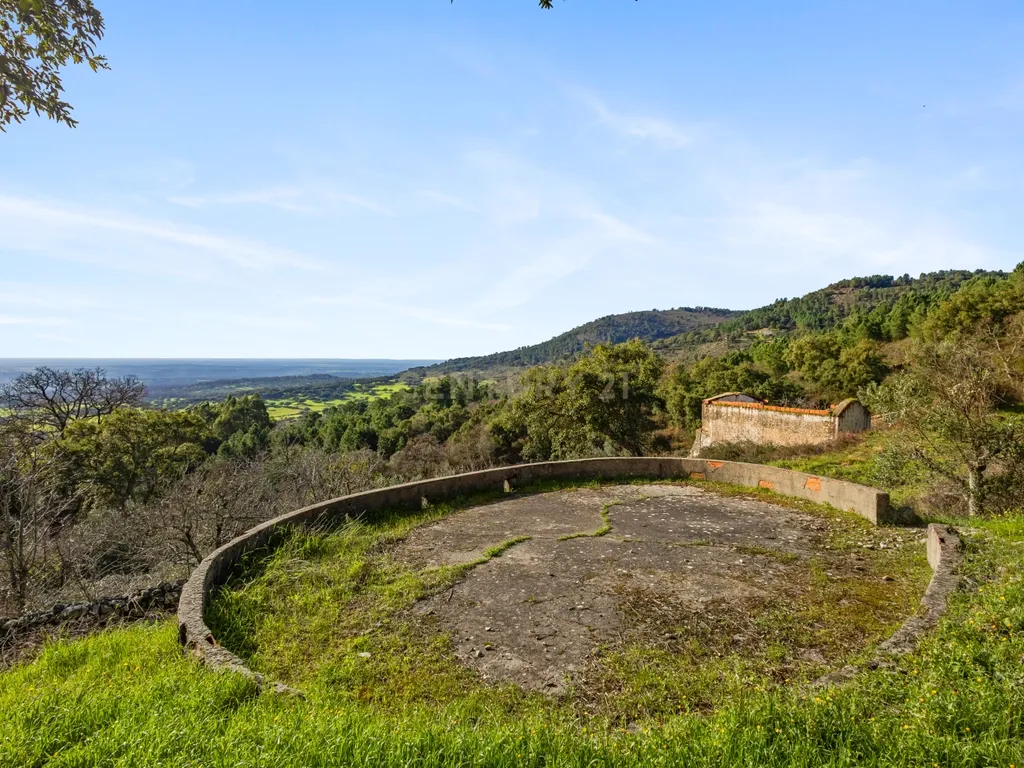 Moradia com Terreno em Portalegre - Image 23