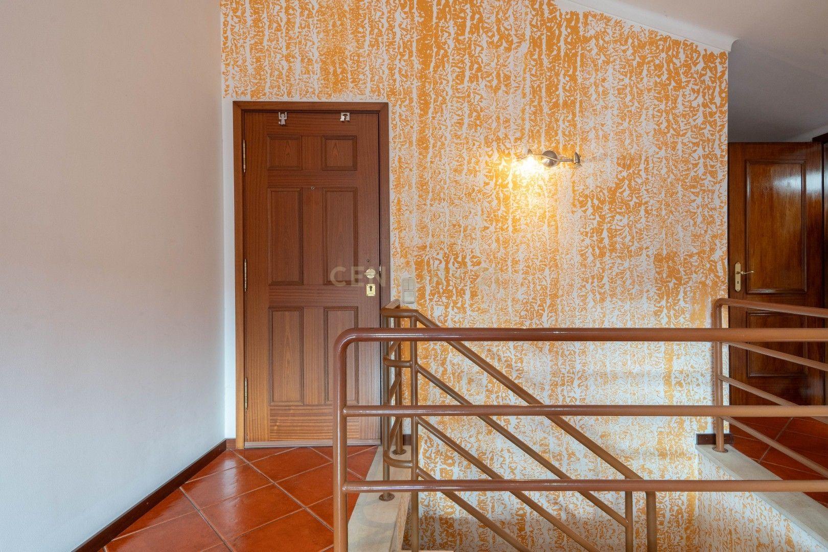 Fotografia 10 de Apartamento T3 em Lousã - Oportunidade Única!
