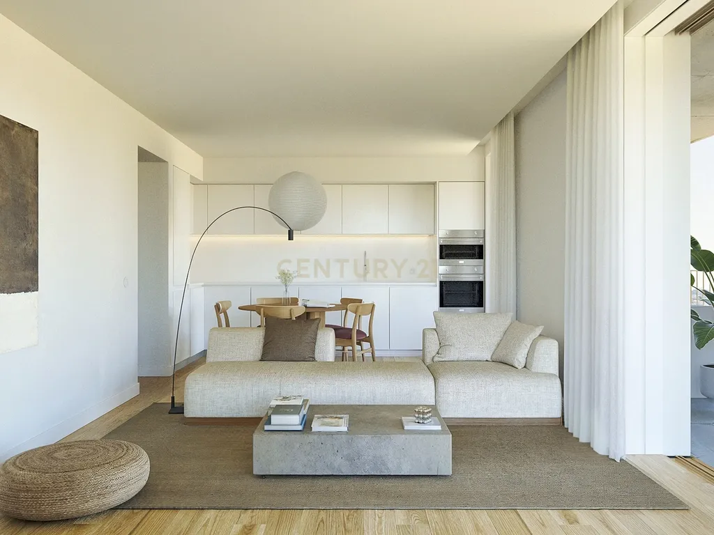 Luxuoso Apartamento T2 com Vista Mar em Bonfim, Porto - Image 6