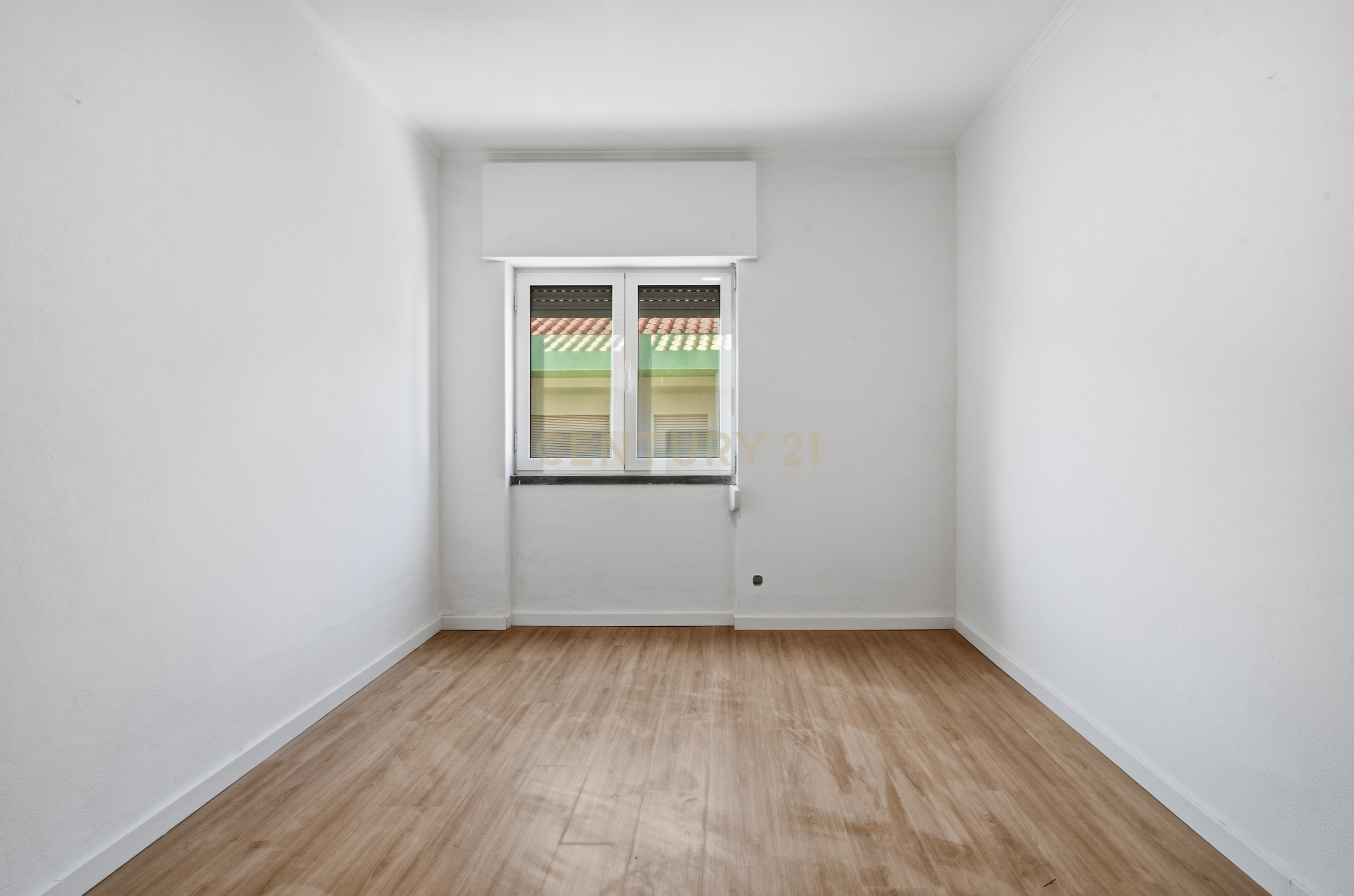 Fotografia 12 de Apartamento T2 Totalmente Remodelado no Centro de Peniche