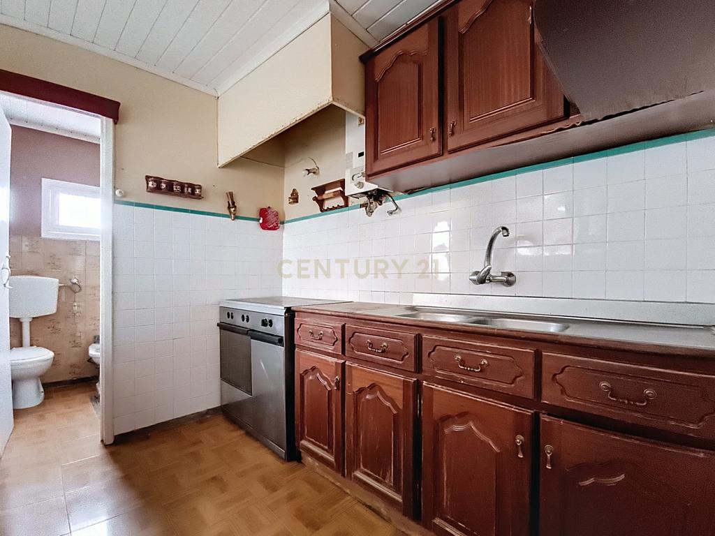 Moradia com Potencial em Arrifes – Ponta Delgada - Image 7