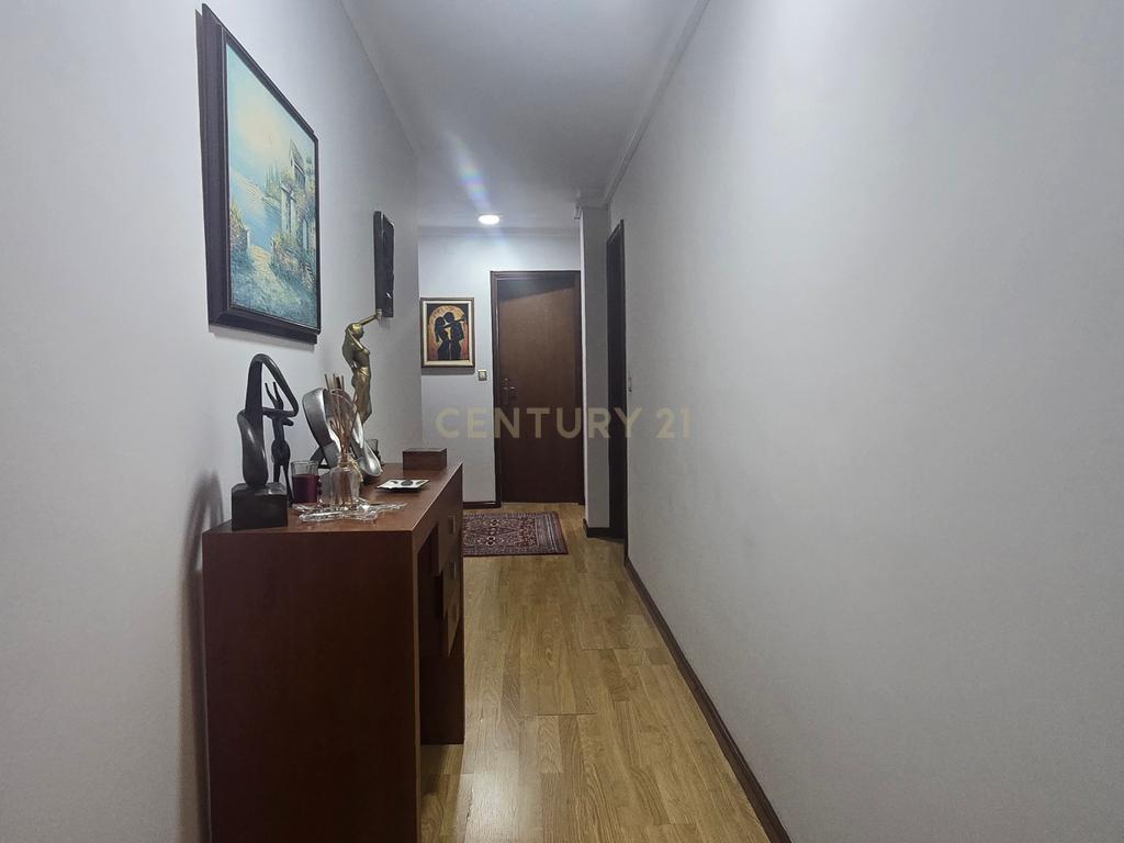 Apartamento T3 em Viana do Castelo com Varanda e Boa Localização - Image 4