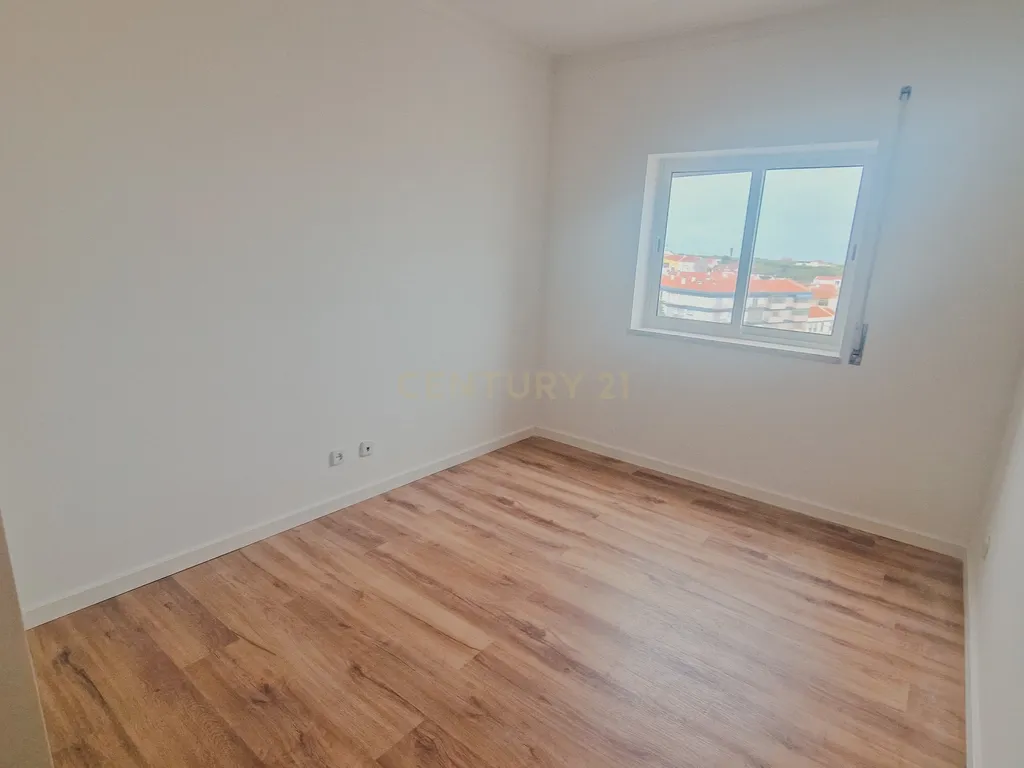 Apartamento T2 em Peniche - Image 17