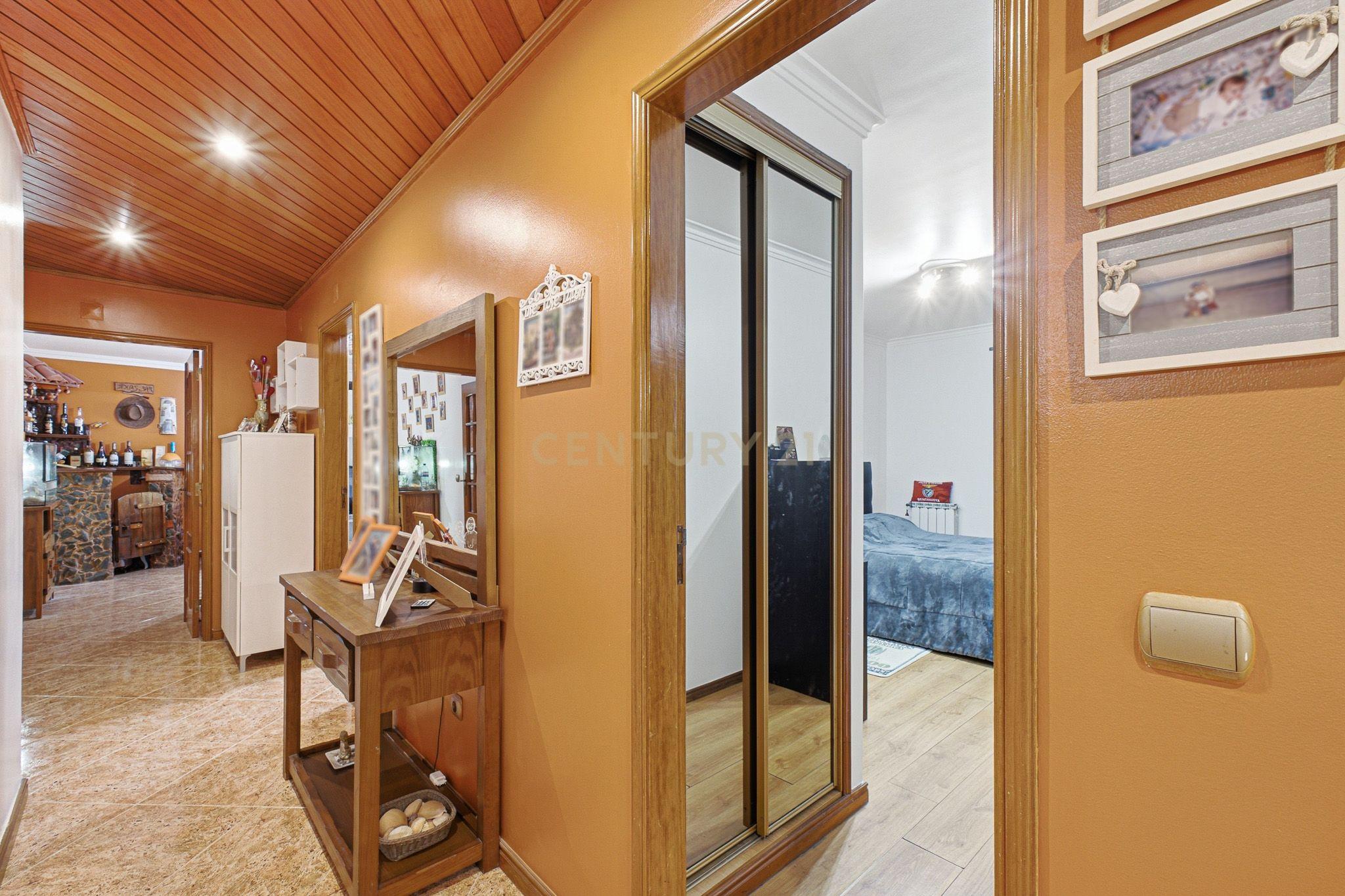 Fotografia 10 de Apartamento T2 c/ Elevador | Fidalguinhos – Barreiro