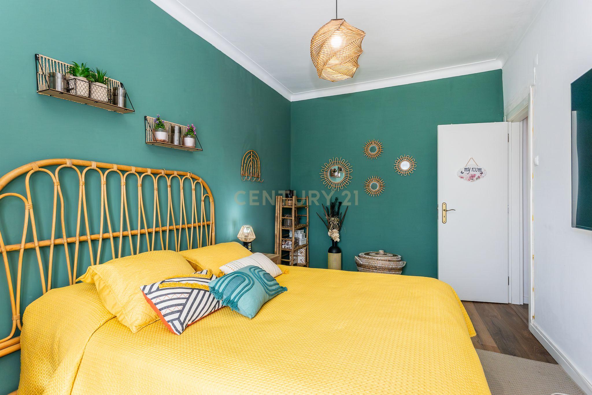 Fotografia 11 de Apartamento T3 remodelado no Barreiro