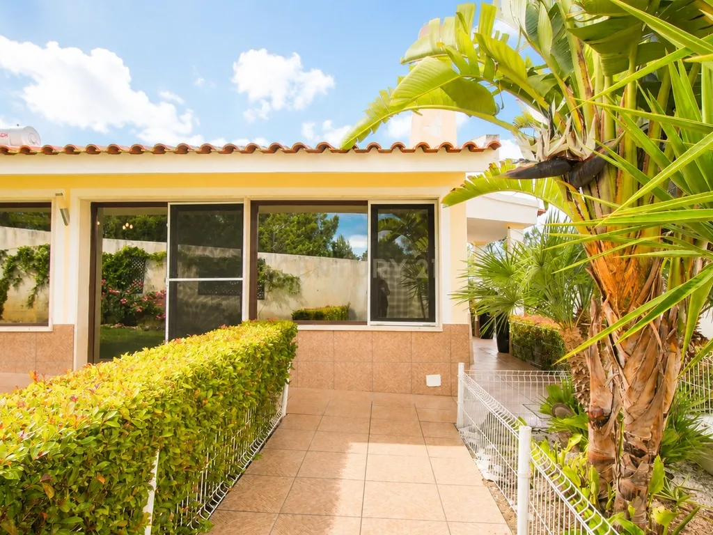 Moradia T3 em lote de 936m2 em Vila Alegre, Fernão Ferro - Image 49