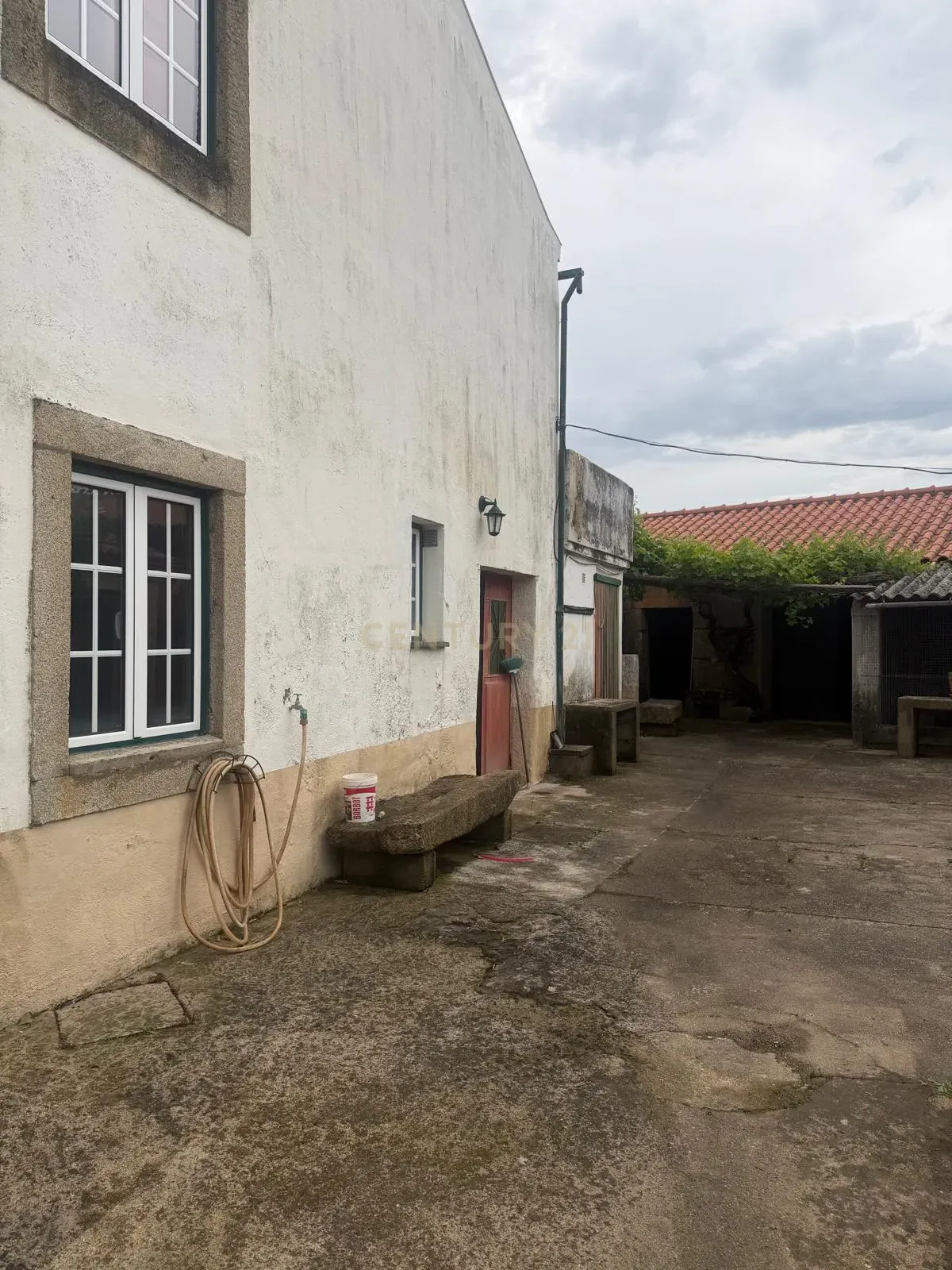 Fotografia 4 de Excelente Oportunidade! Moradia T3 com Terraço em Mata, Castelo Branco