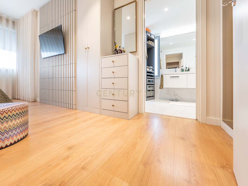 T4 NO EMPREENDIMENTO LAGO ALTEAR - Image 11