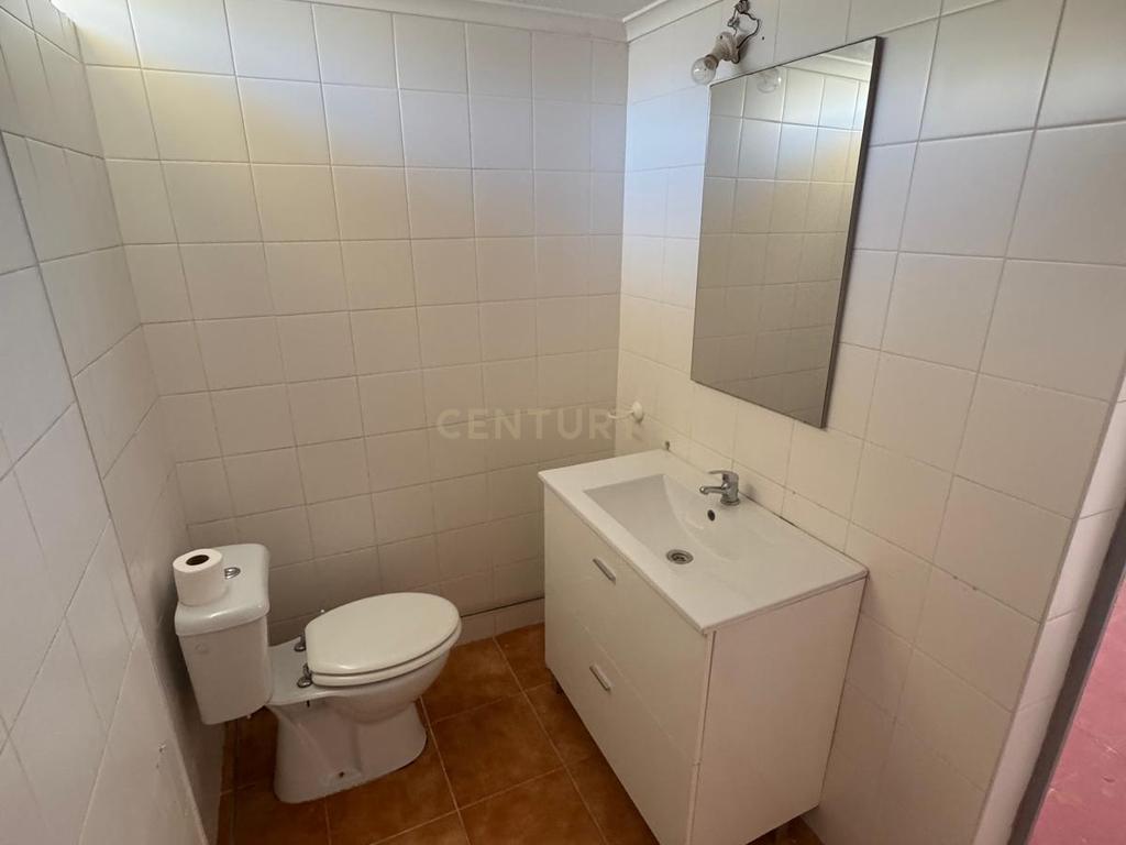 Arrenda-se Espaco   – 20 m² – Sassoeiros, Oeiras - Image 4