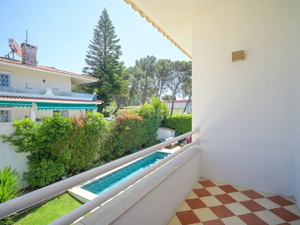 Moradia T5 de Luxo na Aldeia de Juzo – Cascais - Image 42