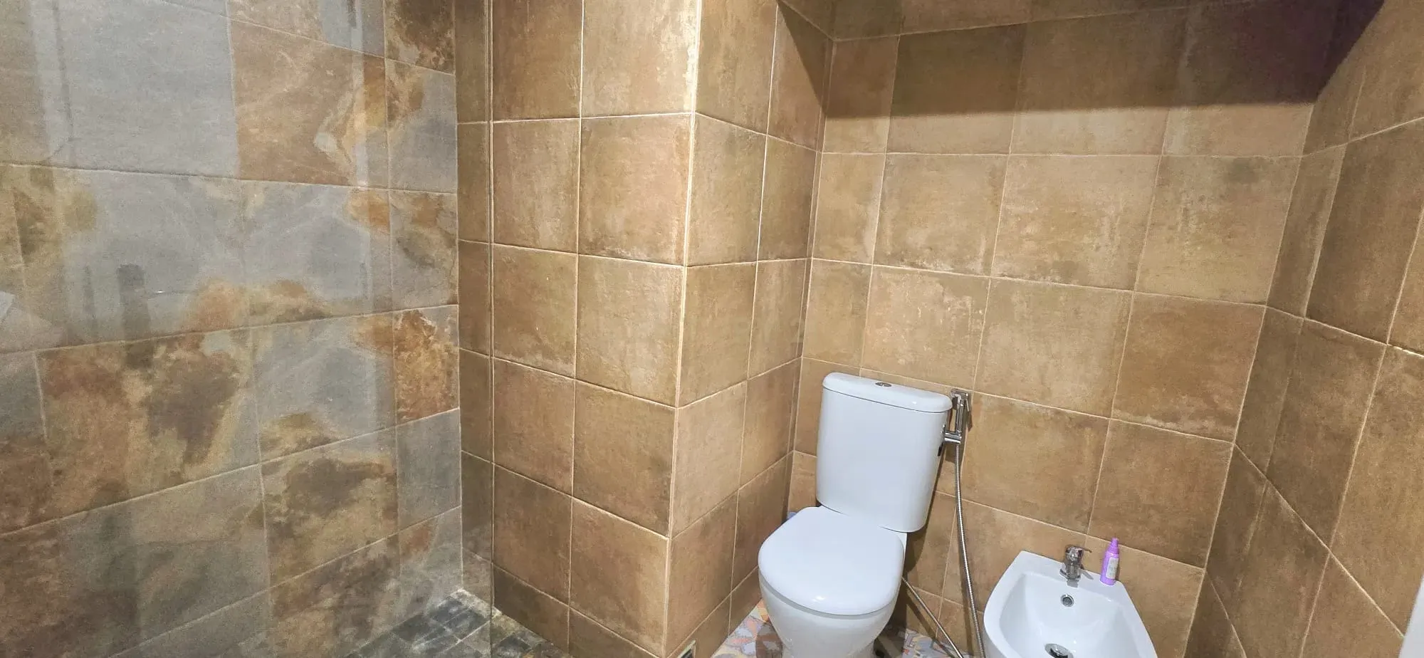 Fotografia 11 de Apartamento T3 em Almada – Conforto, Luz e Espaço Exterior