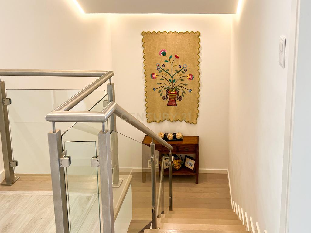 Apartamento T2 Duplex Torres Vedras centro - Image 17