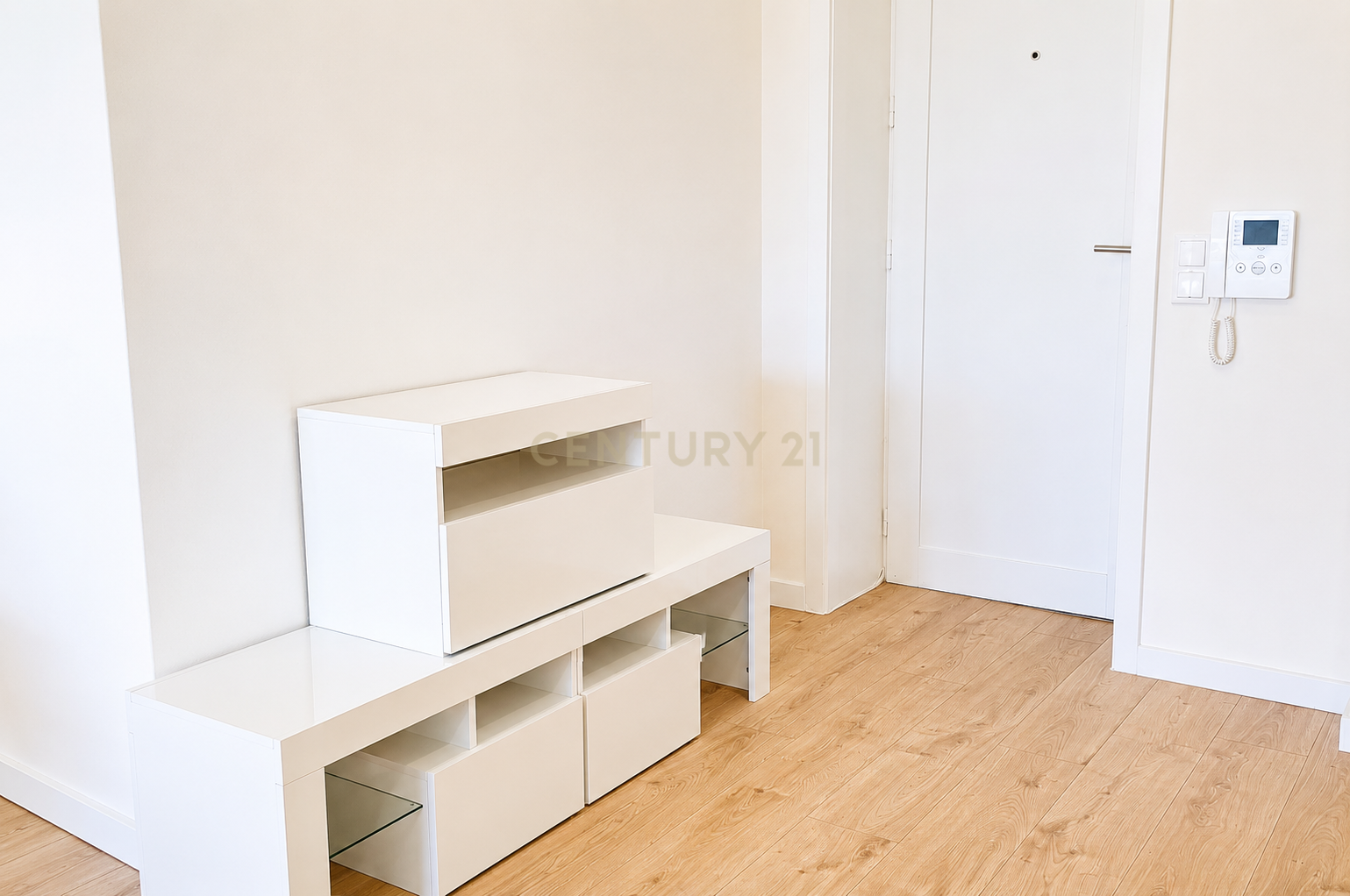 Fotografia 9 de Apartamento T2  para arrendamento - Vila Nova de Gaia - Porto