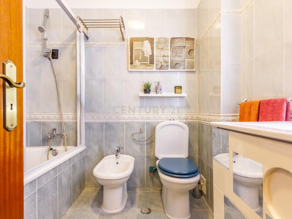 Apartamento T2 na Quinta do Conde - Image 13