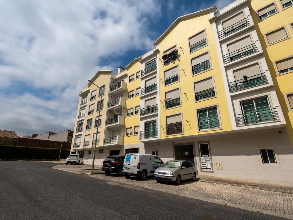 ** ESPECTACULAR APARTAMENTO NO CENTRO DE MAFRA, COM PARQUEAMENTO ** - Image 39