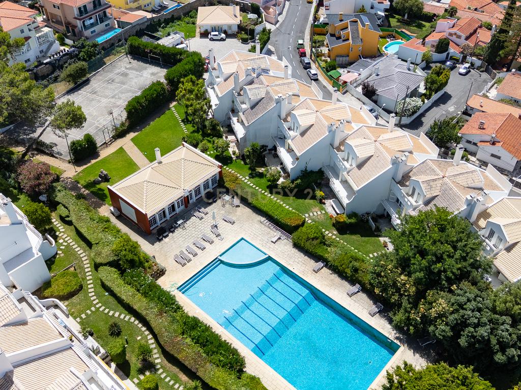Moradia em Banda T5 | Murches – Cascais - Image 8