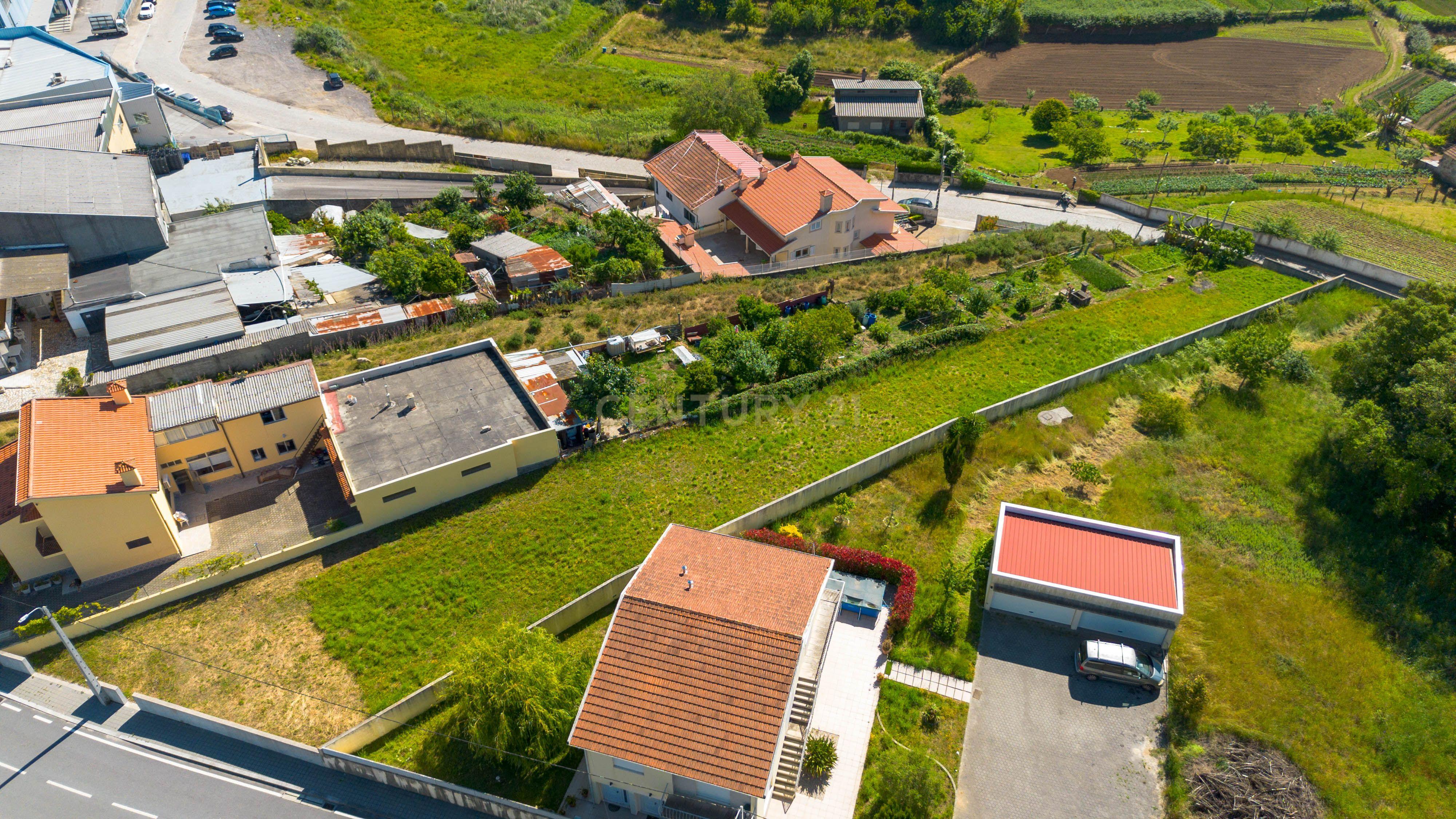 Fotografia 5 de Terreno Urbanizável em Baguim do Monte