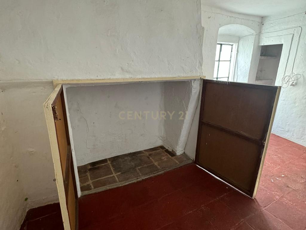 Casa para Recuperar em Campo Maior  - Image 11