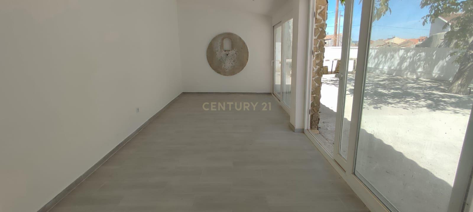 Moradia V2 em Faião - Terrugem - Image 29