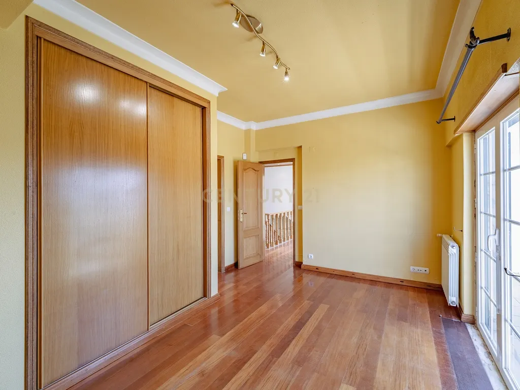 MORADIA T7 AROEIRA - Image 28
