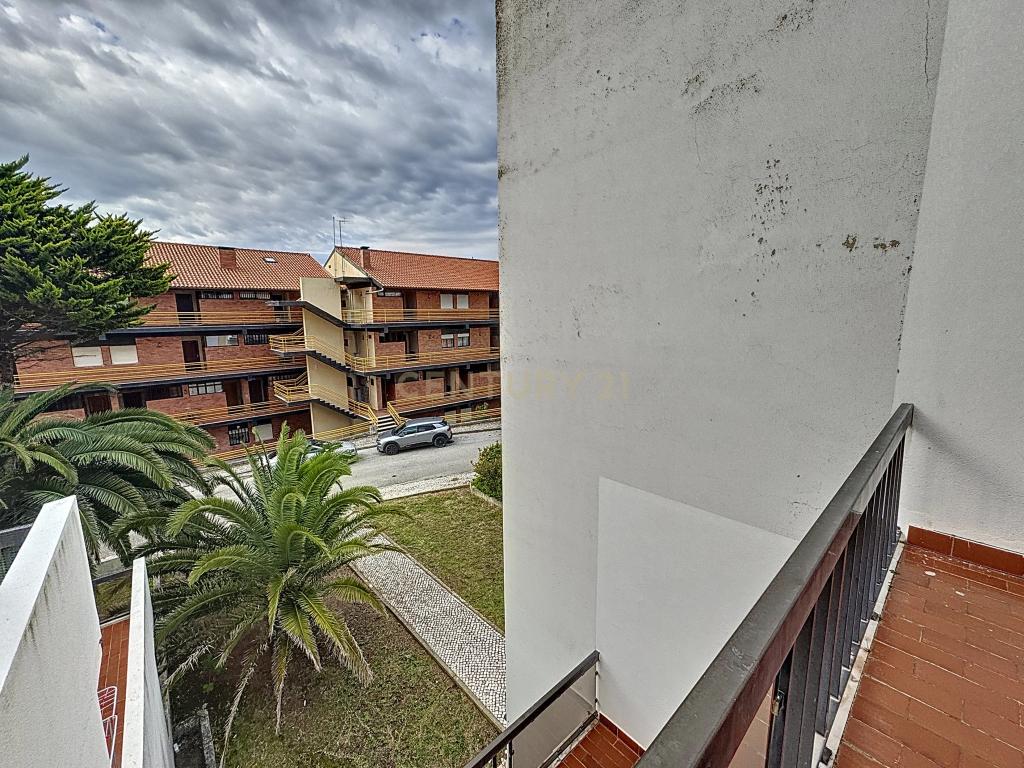 Apartamento T2 - Arrendamento - Bem localizado na Nazaré - Image 20