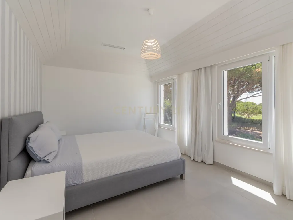 Moradia T6 Geminada - Ténis - Clube do Lago - Vilamoura - Image 9
